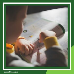 Cara Mendidik Anak Sesuai Umur Orang Tua Harus Tahu