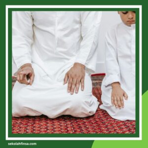 Kewajiban Orang Tua Terhadap Anaknya yang Berusia 7 Tahun