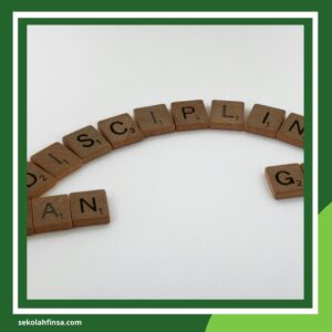 Cara Mengajarkan Anak Disiplin di Rumah dan Sekolah