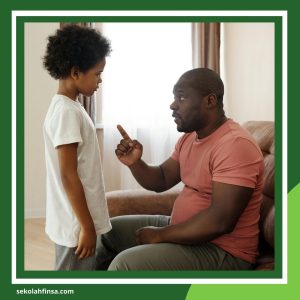 Contoh Pola Asuh Otoriter & Dampaknya pada Mental Anak